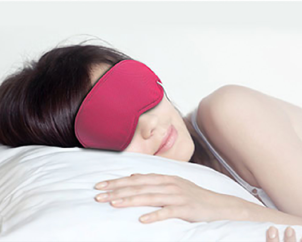 Maschera per dormire funzionale